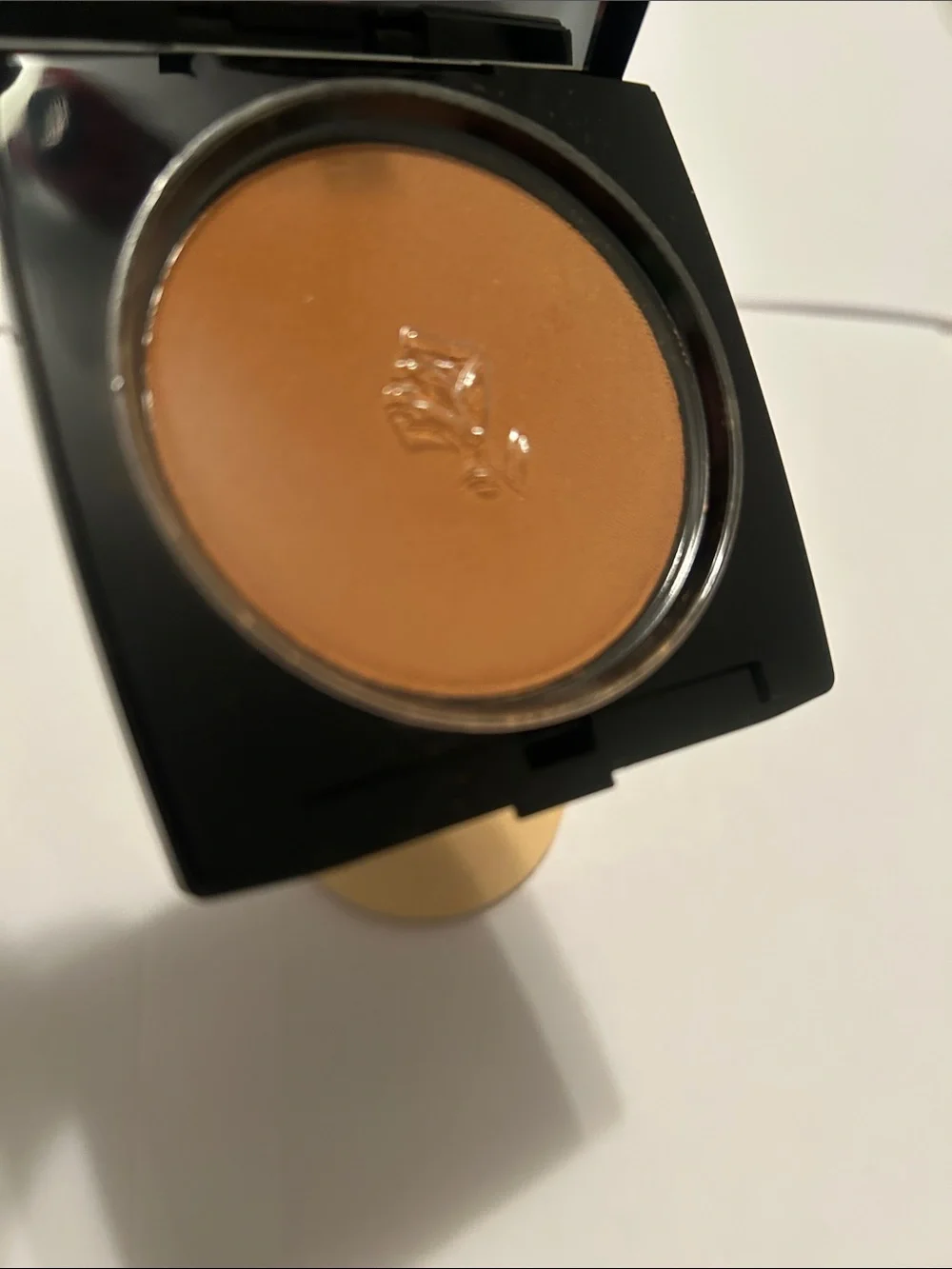 Lancôme Dual Finish Powder Foundation- 460 Suede (W)